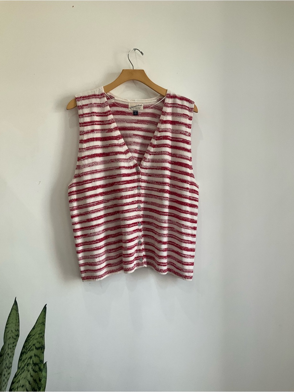 Universal Thread Striped V-Neck Button Front Knit Vest - Pink & White